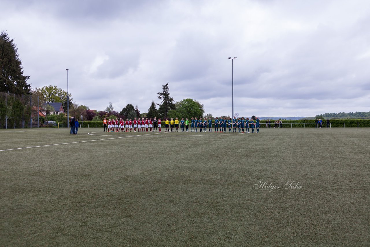 Bild 226 - B-Juniorinnen Pokalfinale VfL Oldesloe - Holstein Kiel : Ergebnis: 0:6